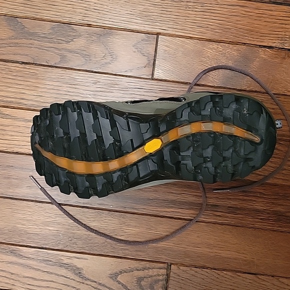 Men's Merrell hiking boots size 8.5, like new - Picture 5 of 9